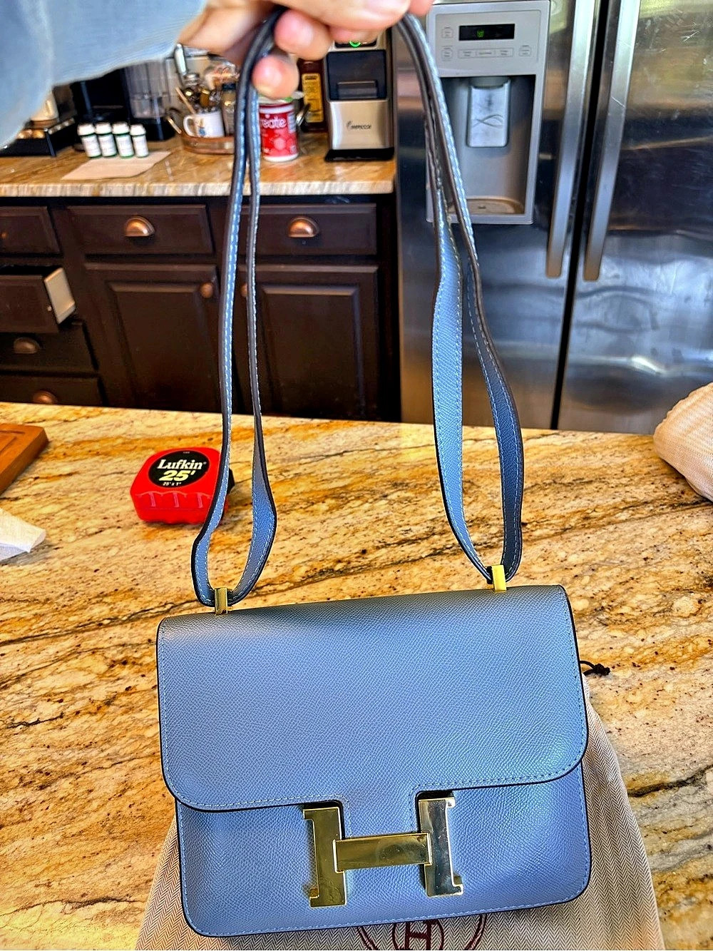 Like New Shoulder Bag in Blue